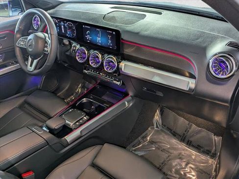 Certified 2023 Mercedes-Benz GLB 250 image 22