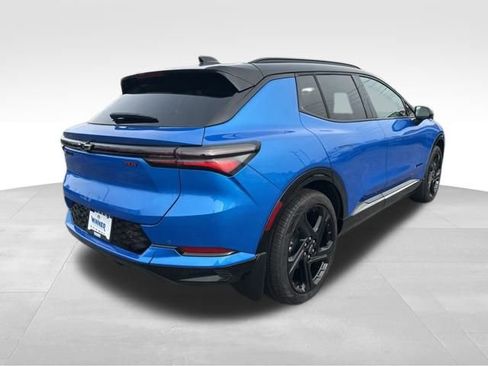 New 2026 Chevrolet Equinox EV RS image 5