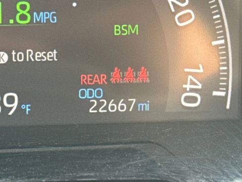 Used 2023 Toyota RAV4 XLE image 15