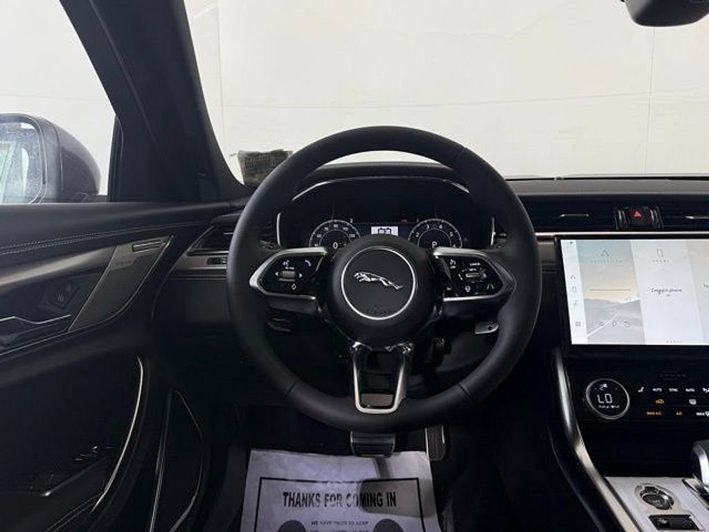 Certified 2024 Jaguar XF R-Dynamic SE AWD/4WD image 24