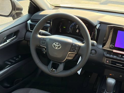 New 2026 Toyota Camry LE w/ Convenience Package FWD image 29