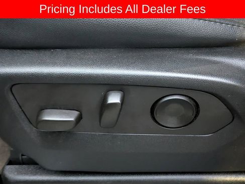 Used 2021 Chevrolet Suburban Z71 w/ Rear Media and Nav Package AWD/4WD image 21