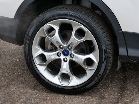 Used 2015 Ford Escape Titanium w/ Equipment Group 301A image 7