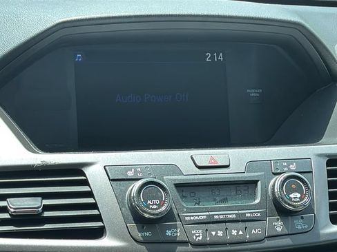 Used 2016 Honda Odyssey Touring image 27