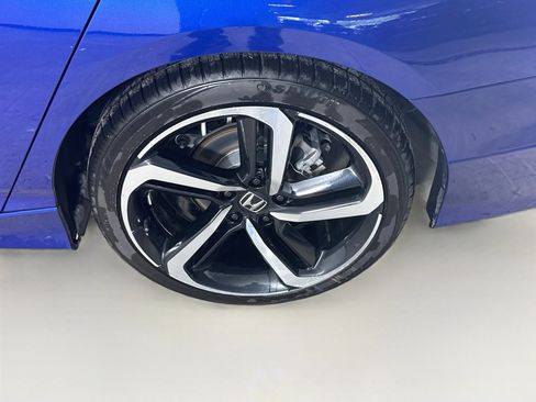 Used 2022 Honda Accord Sport image 35