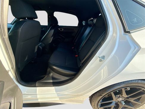 Used 2023 Honda Civic Sport image 22