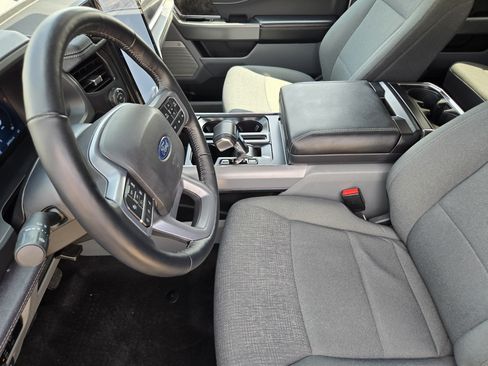 Used 2024 Ford F150 Lightning Flash AWD/4WD image 9