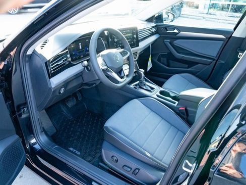 New 2026 Volkswagen Jetta SE image 16