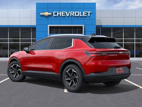 New 2026 Chevrolet Equinox EV LT image 28