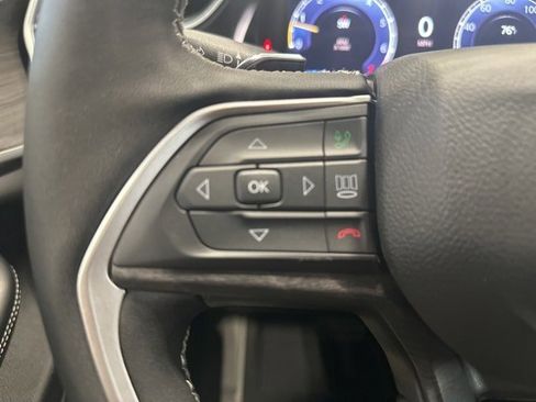 New 2025 Jeep Grand Cherokee Limited w/ Trailer Tow Package image 11