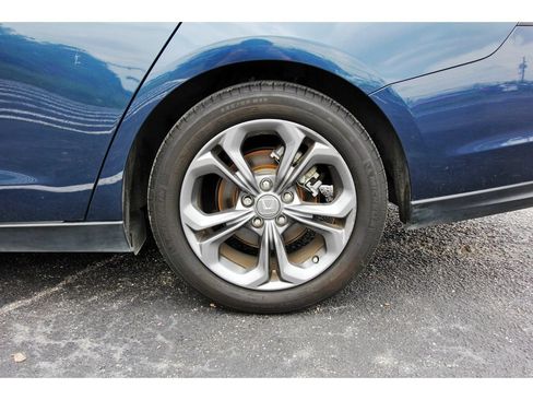 Used 2024 Honda Accord EX image 33