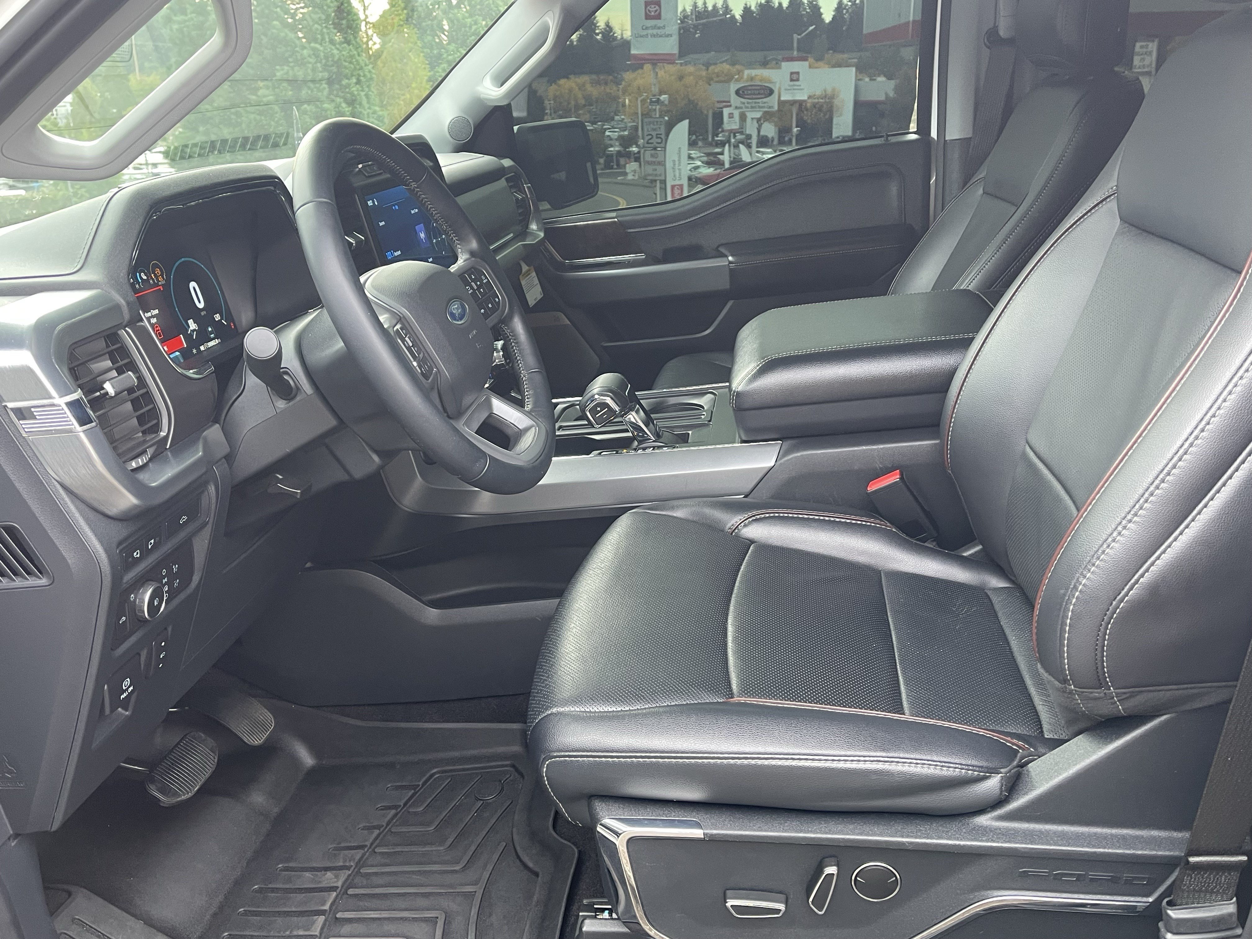 Used 2021 Ford F150 Lariat RWD image 11