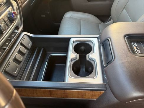 Used 2018 GMC Sierra 1500 SLT w/ SLT Premium Package RWD image 25
