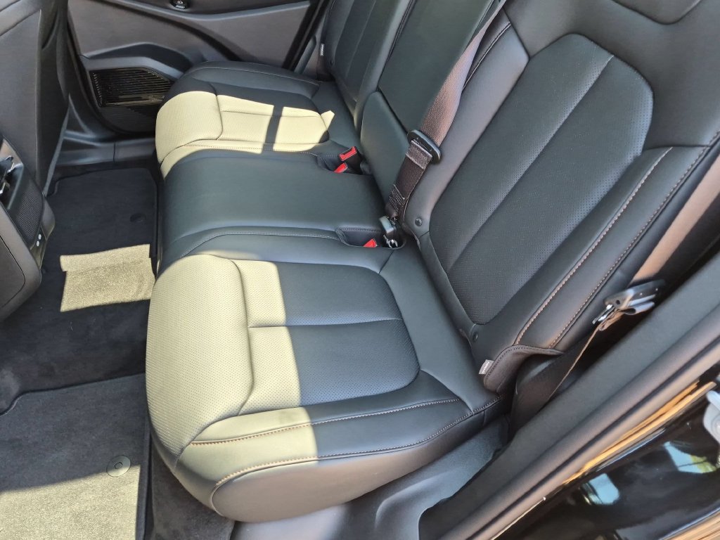 Used 2026 Jeep Cherokee Limited AWD/4WD image 21