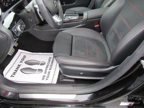 Used 2024 Mercedes-Benz CLA 250 4MATIC image 34