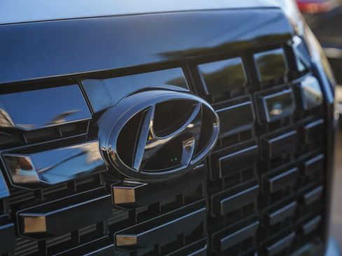 Certified 2025 Hyundai Palisade SEL image 11