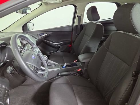 Used 2017 Ford Focus SEL w/ Cold Weather Package FWD image 15