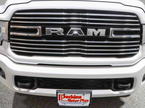 Used 2022 RAM 2500 Laramie AWD/4WD image 4
