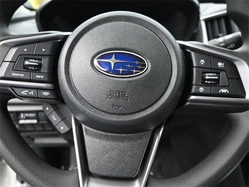 Used 2023 Subaru Impreza 2.0i image 9