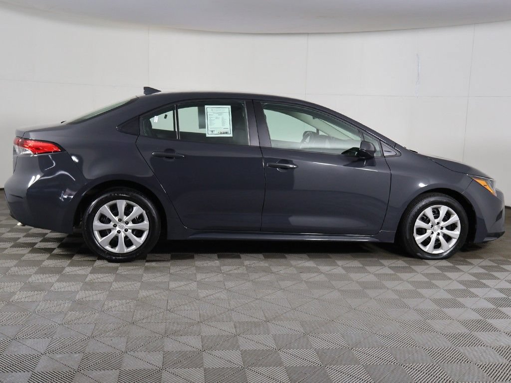 Used 2024 Toyota Corolla LE FWD image 15