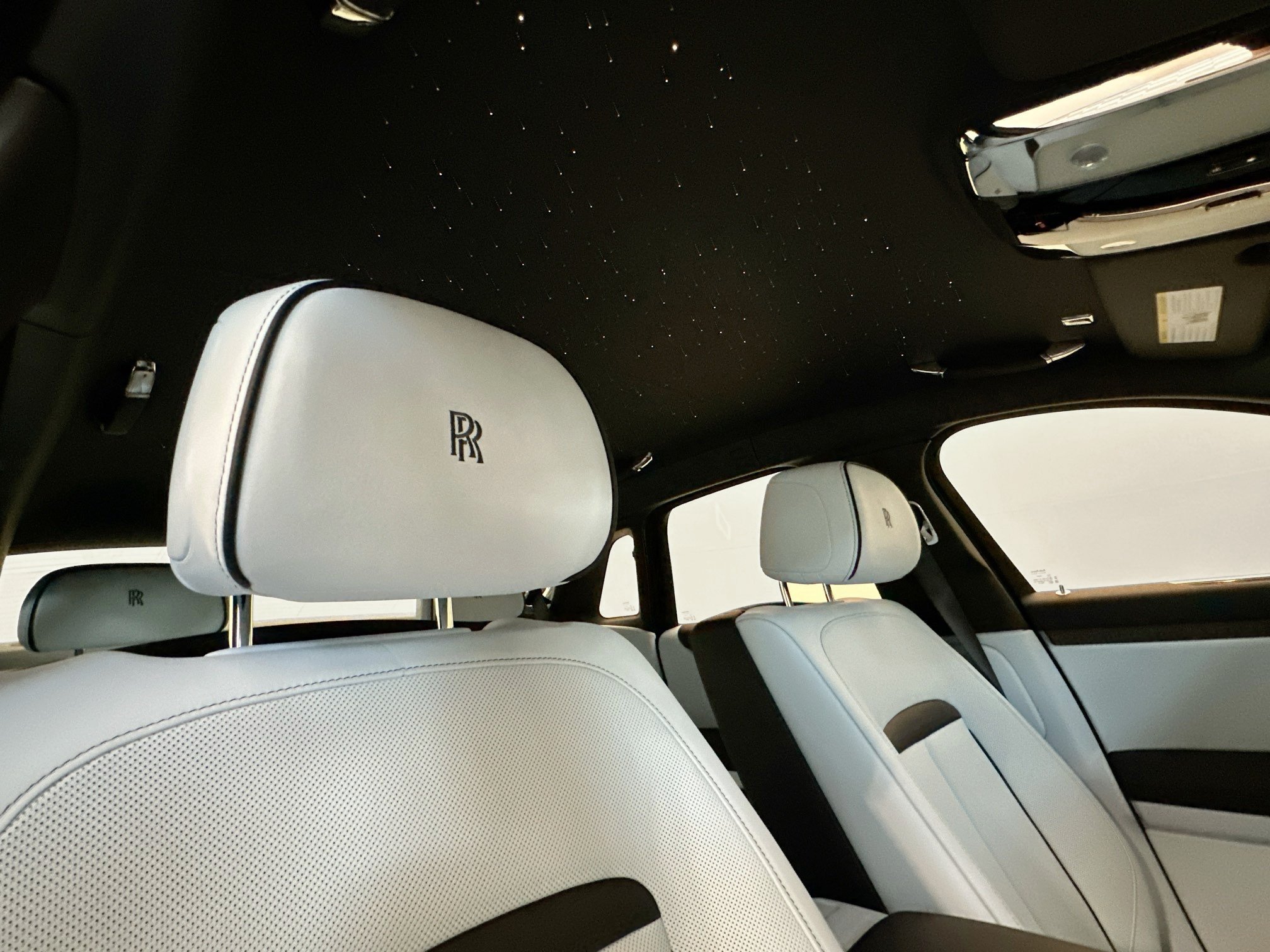 New 2027 Rolls-Royce Ghost AWD/4WD image 21