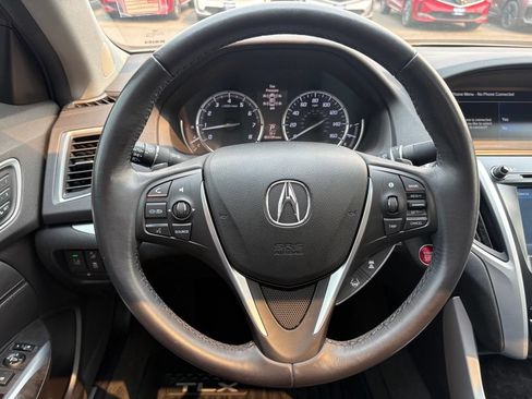 Used 2018 Acura TLX FWD image 17