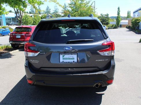 Used 2023 Subaru Forester Limited AWD/4WD image 4