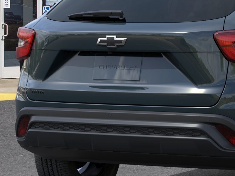 New 2026 Chevrolet Trax LS w/ LS Convenience Package FWD image 15