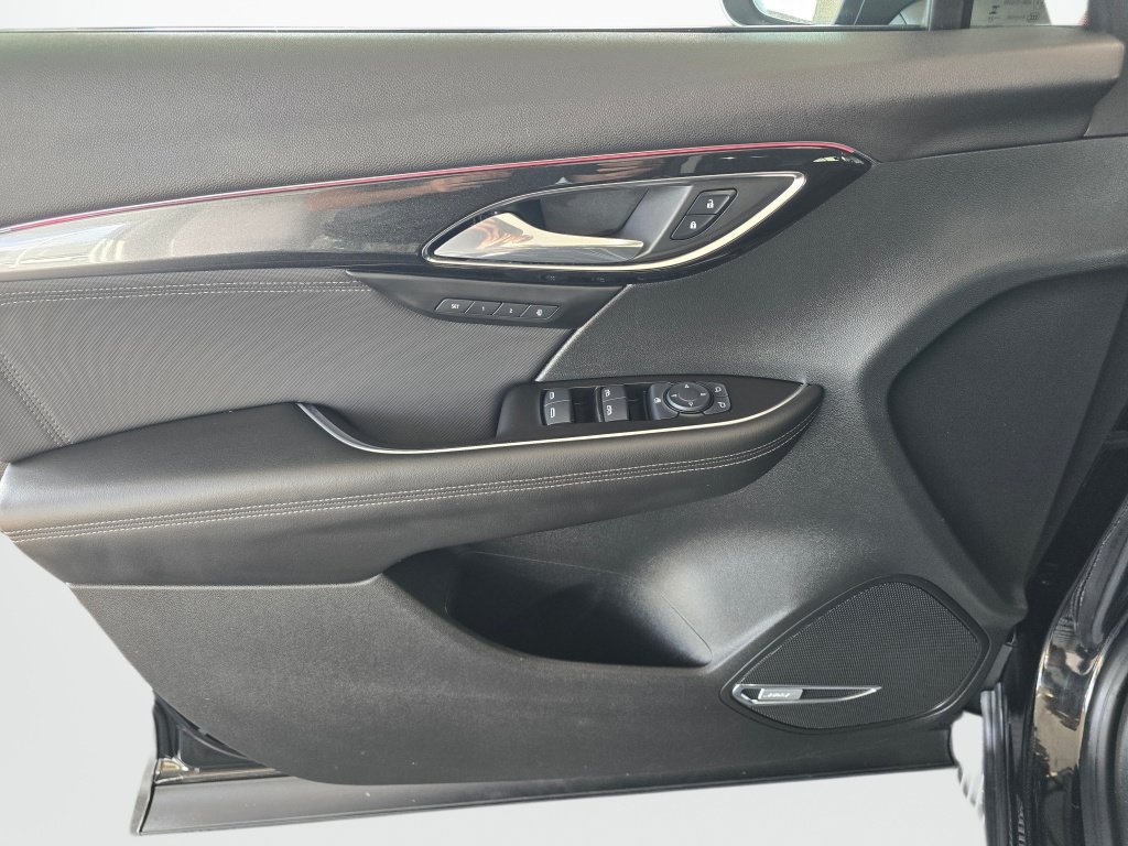 Used 2024 Buick Envision Preferred AWD/4WD image 33