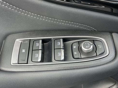 Certified 2025 Subaru Outback Touring w/ Tech Package 3 image 17