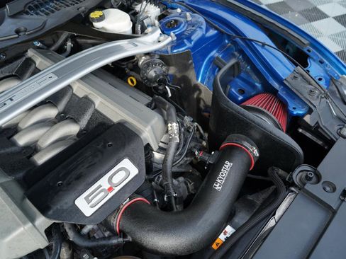 Used 2017 Ford Mustang GT Premium w/ Equipment Group 401A RWD image 80