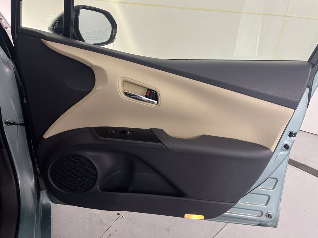 Used 2018 Toyota Prius Two w/ Prius Two Safety Plus Package FWD image 30