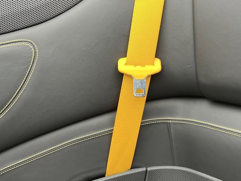 Used 2022 Ferrari Portofino M image 40