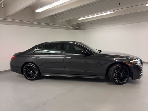 Certified 2023 Mercedes-Benz S 580e 4MATIC Sedan image 6