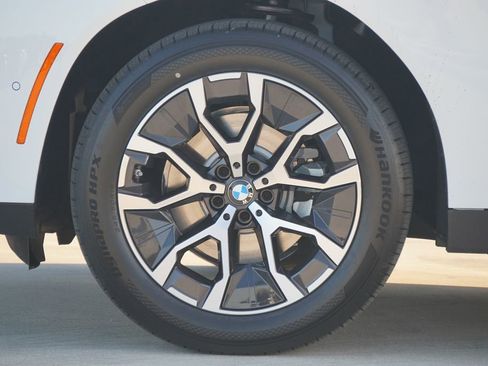 New 2026 BMW X3 xDrive30 w/ Premium Package image 5