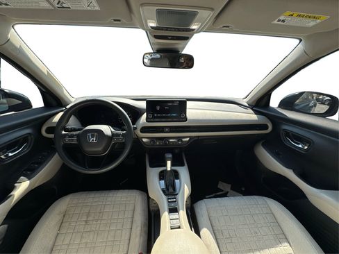 Used 2023 Honda HR-V LX image 27