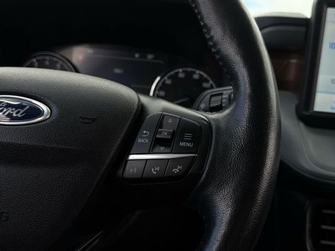 Certified 2022 Ford Maverick Lariat w/ Lariat Luxury Package image 9