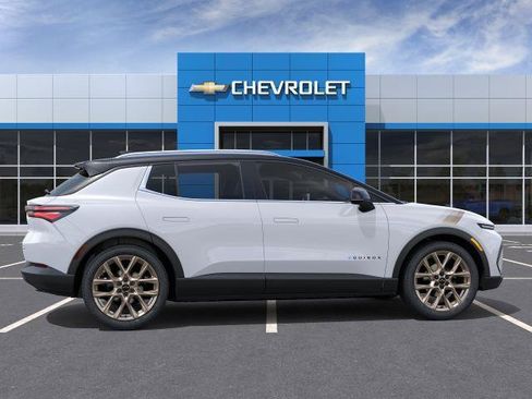 New 2026 Chevrolet Equinox EV LT w/ LPO, Tech Bronze Package AWD/4WD image 29
