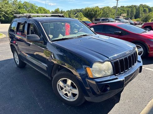 Used 2006 Jeep Grand Cherokee Laredo AWD/4WD image 1