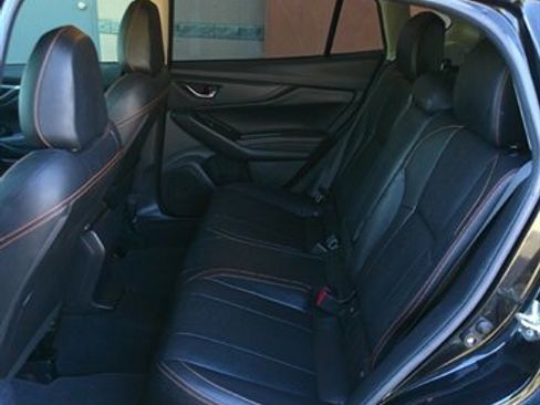 Used 2018 Subaru Crosstrek 2.0i Limited image 16