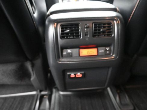 Used 2020 Nissan Pathfinder SV w/ Rock Creek Edition FWD image 19
