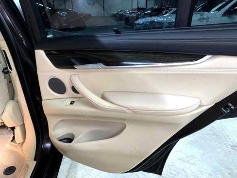 Used 2015 BMW X5 xDrive50i image 40