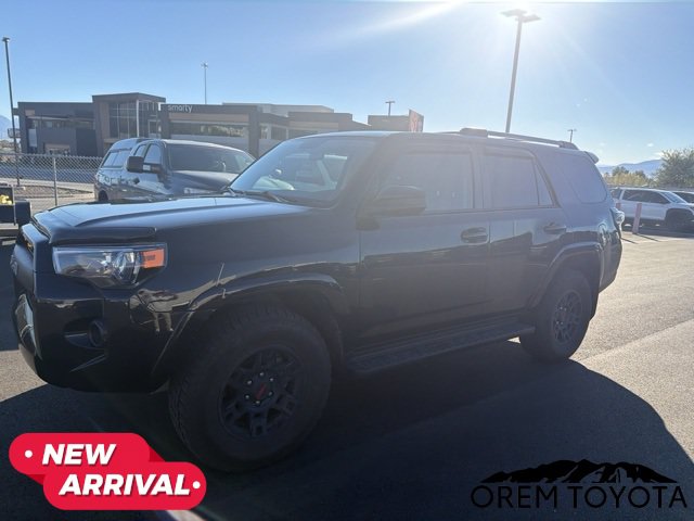 Used 2019 Toyota 4Runner SR5 AWD/4WD image 7
