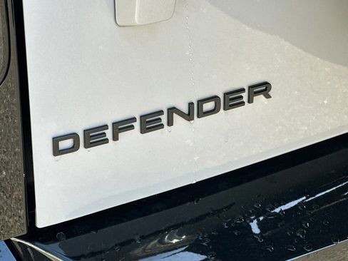 New 2026 Land Rover Defender 130 X-Dynamic SE AWD/4WD image 20