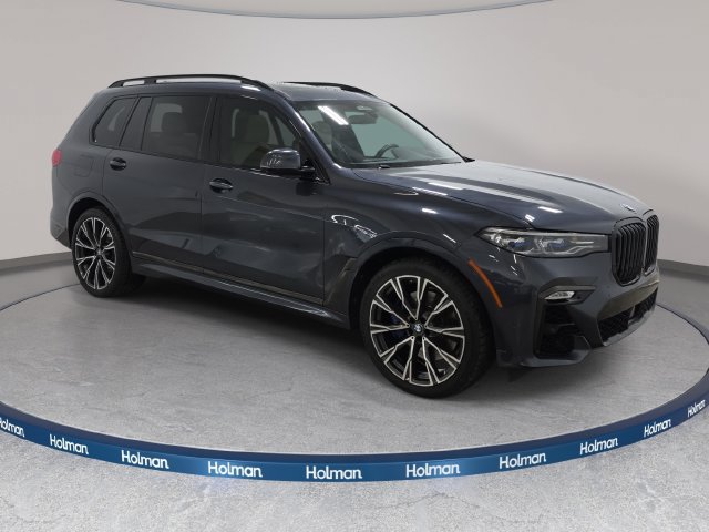 Used 2019 BMW X7 xDrive50i w/ M Sport Package AWD/4WD image 4