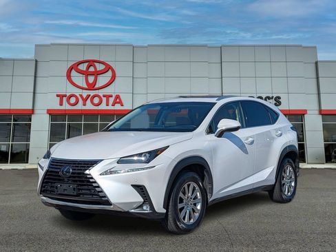 Used 2018 Lexus NX 300 FWD w/ Comfort Package image 1
