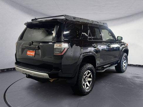 Used 2022 Toyota 4Runner TRD Off-Road AWD/4WD image 7