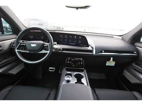 New 2026 Cadillac Vistiq Sport AWD/4WD image 9