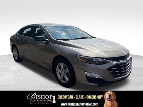 Used 2022 Chevrolet Malibu LS FWD image 13