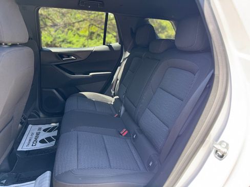 Used 2026 Chevrolet Equinox LT AWD/4WD image 19